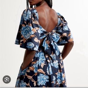 Abercrombie & Fitch Blue Floral Dress